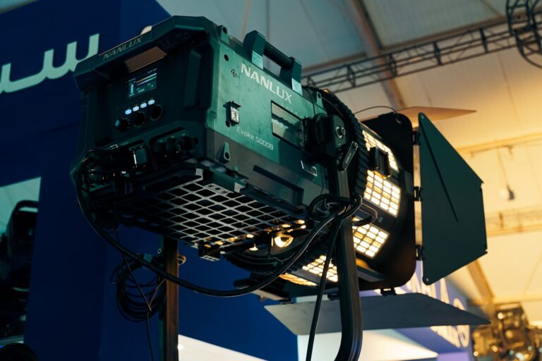 How to Choose the Right Tech Gear for Your Needs Online